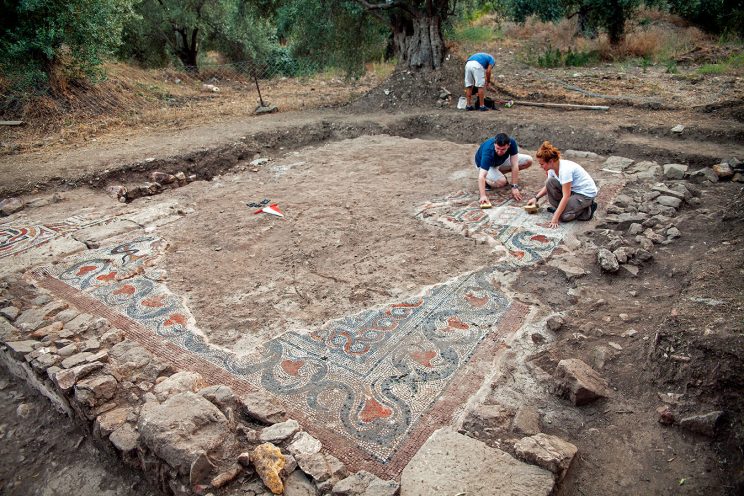 Suraltı Roma Villası Taban Mozaikleri